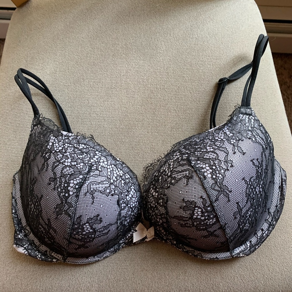 Victoria Secret “Very Sexy Push-Up” Bra